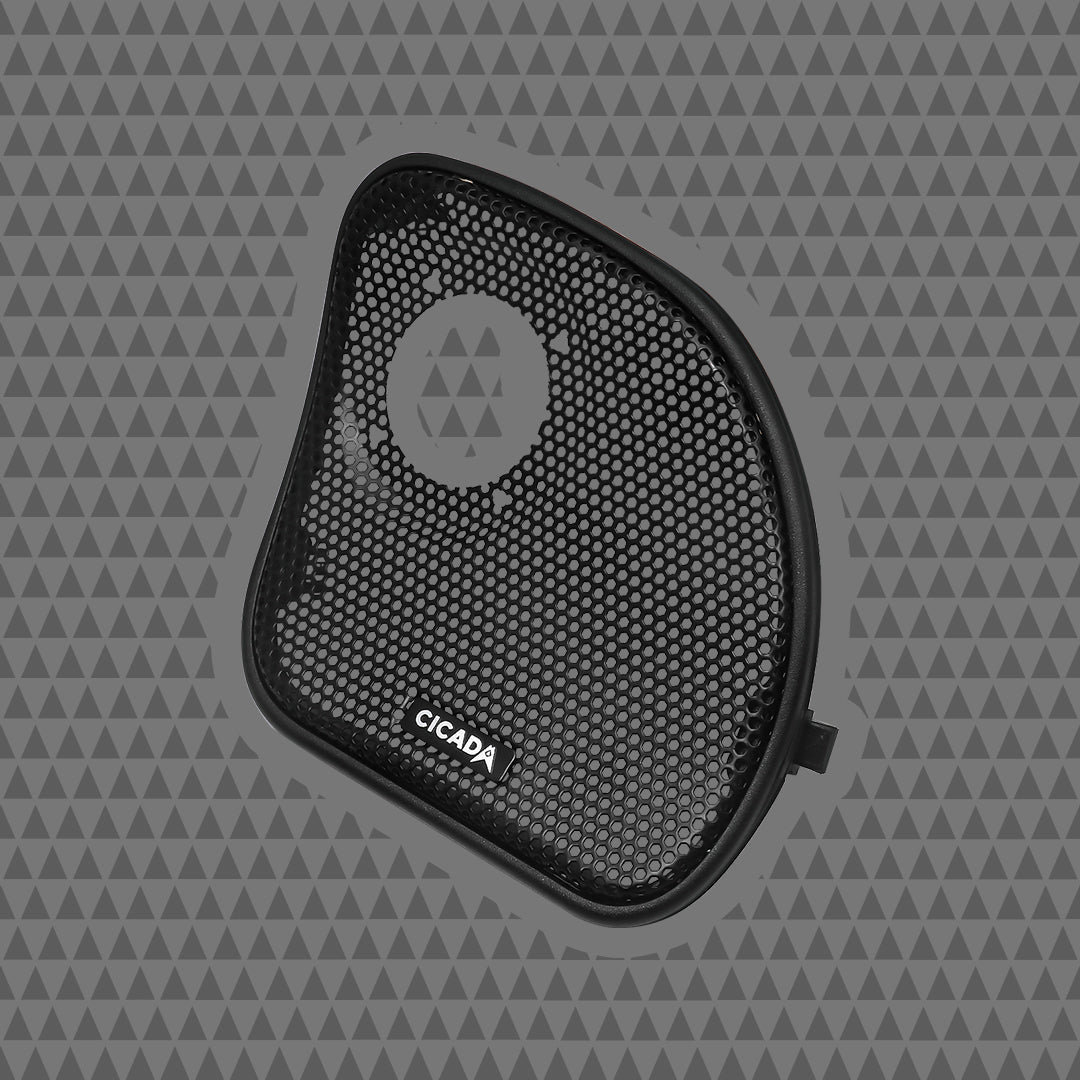 HARLEY DAVIDSON ROAD GLIDE Metal Replacement Grilles w/Tweeter Cutout for RR075T (CHDRGGT)