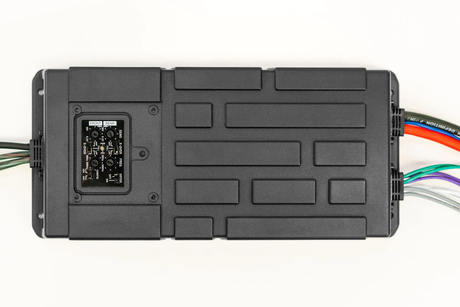 Roswell OFF-ROAD 600 Watt 4-Channel Amplifier - 100 Watts x 4 RMS / 300 Watts x 2 RMS (4 Ohm Bridged) (SD6004)