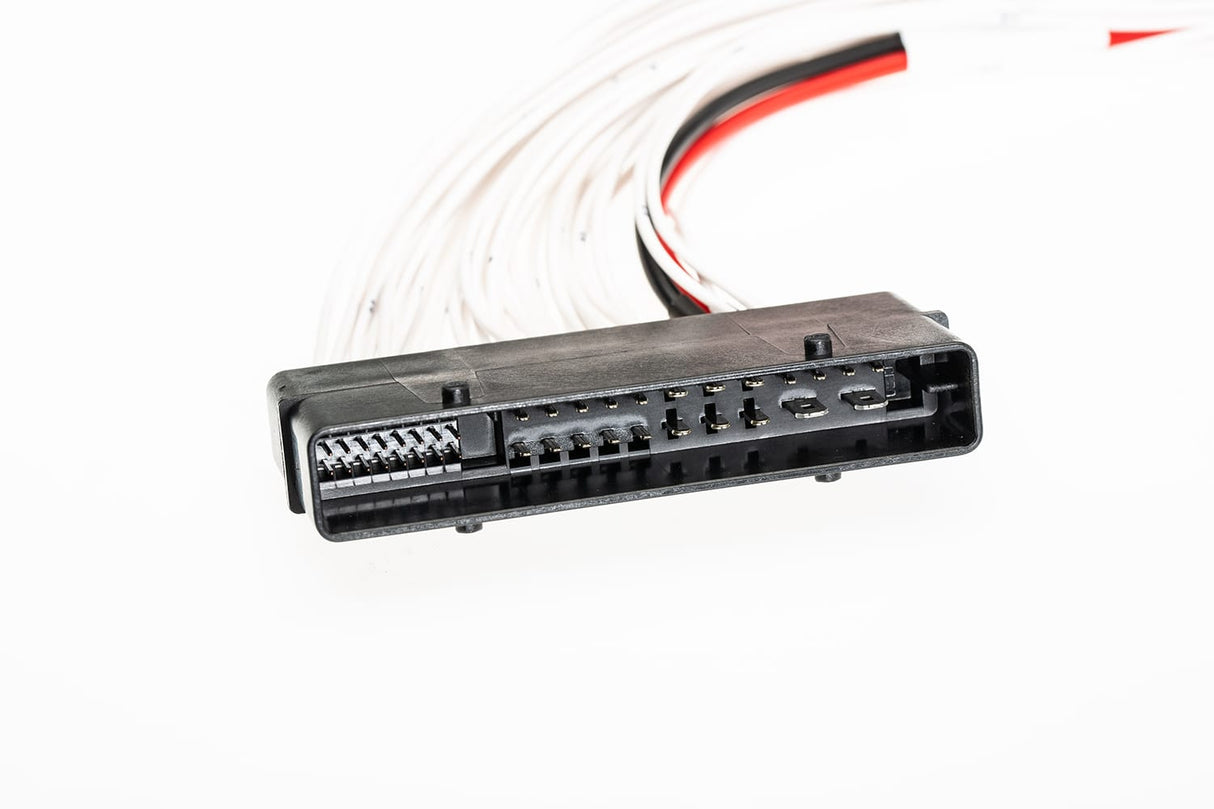 SOUND UP Univeral T-Harness to by-pass original BOSE or BURMESTER 38 Pin Connector (SUWKPTU38P)